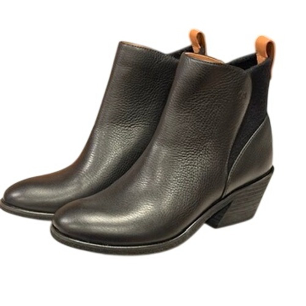 Gentle Souls Kenneth Cole Clint Western 5 Black Leather Ankle Boots Chelsea Heel